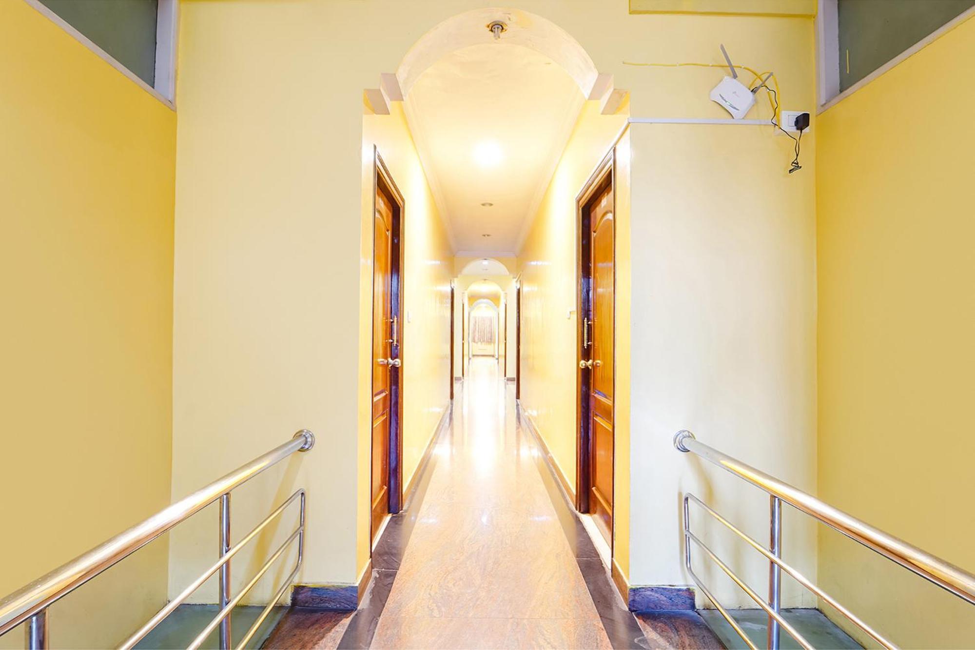 Hotel Orchid Inn Ooty Bagian luar foto