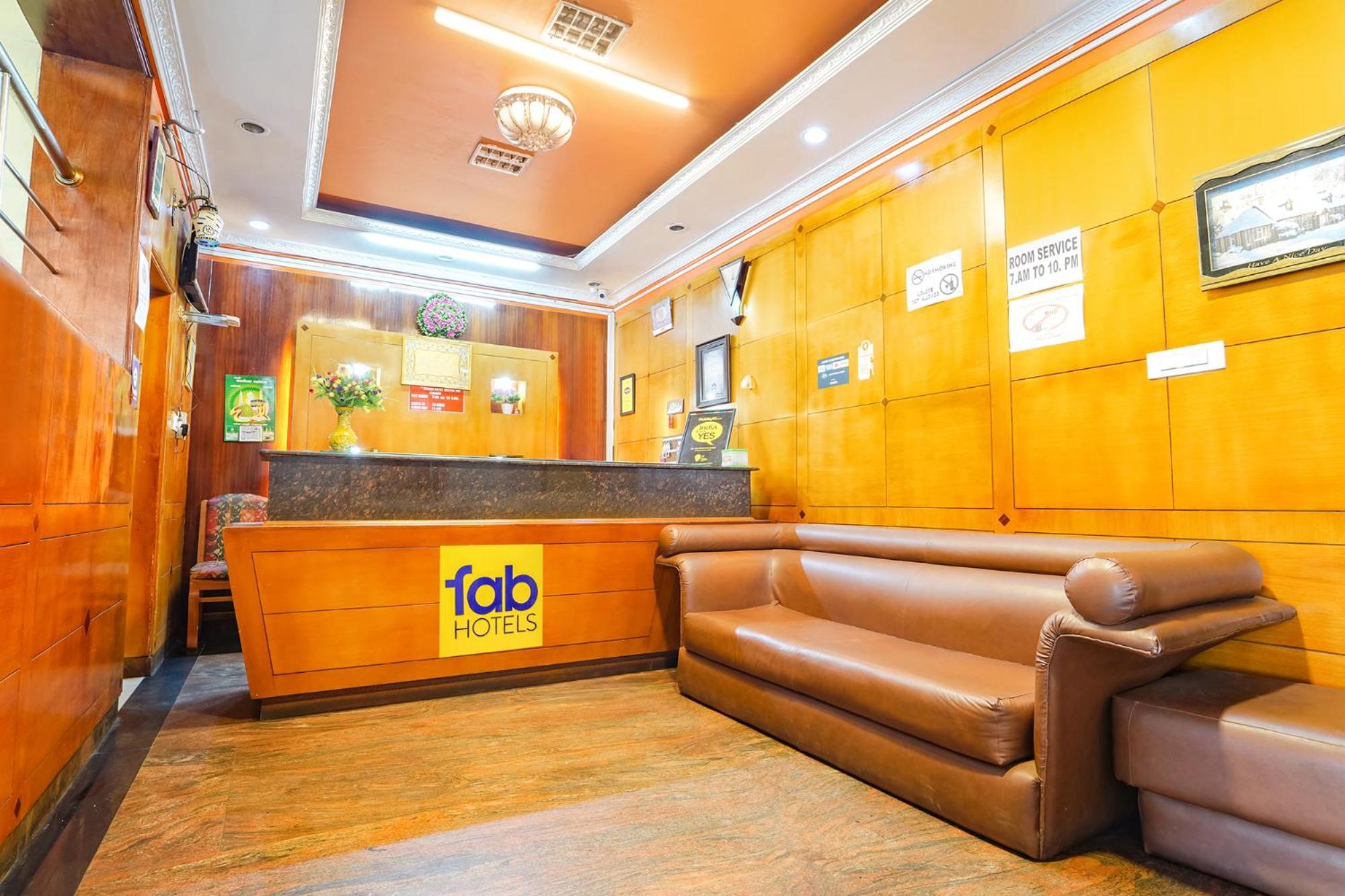 Hotel Orchid Inn Ooty Bagian luar foto